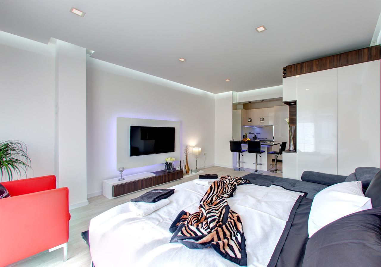 Luxury Apartment Crystal Mostar Exterior photo